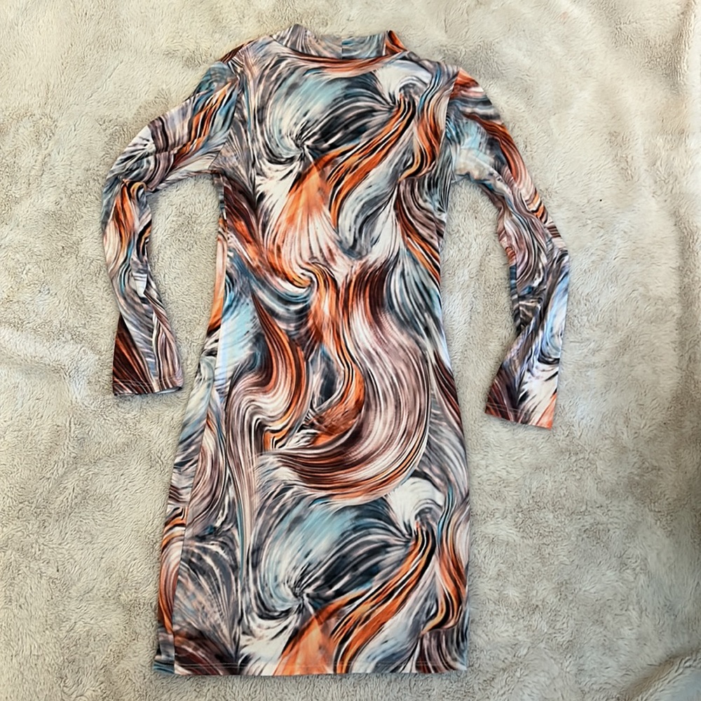 Fitted stretchy mini dress, Fashion Nova, fits like a small/medium - Picture 6 of 6